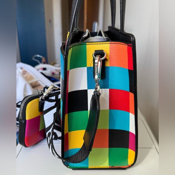 NWT- Karl Lagerfeld - Paris Maybelle Multicolor With Pouch - Picture 4 of 5